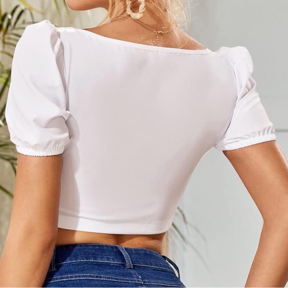 2/15$ ๐ Fashion Nova White Puff Sleeve Fitted Blouse - Picture 2 of 7